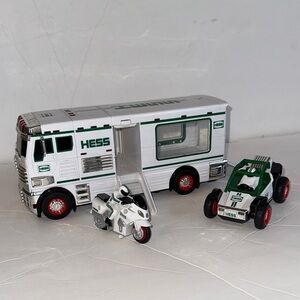 Hess 2018 Die Cast RV W/atv & Motorbike LED Lights & Loading Ramps